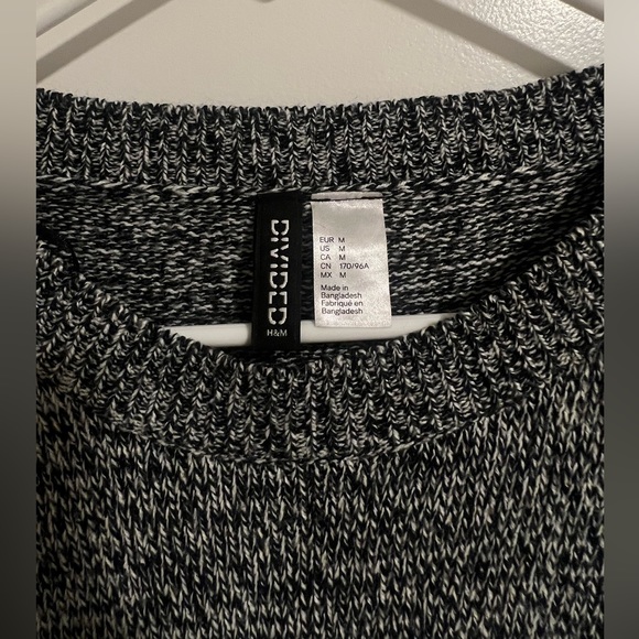 Divided Sweater - Picture 2 of 3